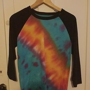 Tie dye 3/4 sleeve shirt